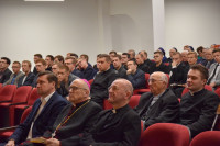 Bp Mering podczas spotkania TTN: dziś ludzie oczekują Boga i Ewangelii bardziej niż chleba