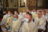 Bp Krzysztof Wętkowski odbył ingres do katedry włocławskiej (opis)