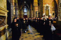 Bp Mering: życie konsekrowane to Boży dar dla Kościoła