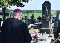 Biskup Włocławski przeprowadził wizytację kanoniczną w parafii Kłóbka