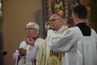 Bp Mering: Prymasie Tysiąclecia, naucz nas mówić non possumus!