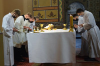Ks. bp W. Mering w Uroczystość Zwiastowania Pańskiego: „nic się nie kończy..."