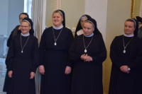 Spotkanie opłatkowe sióstr zakonnych w Domu Biskupim