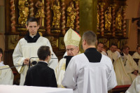 Bp Gębicki do nowo obłóczonych alumnów: bądźcie wierni ideałom, z którymi przyszliście do seminarium