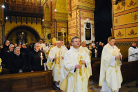 Bp Mering: życie konsekrowane to Boży dar dla Kościoła