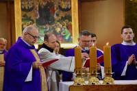 Bp Mering: Kościół powołany jest do pielęgnowania kultury, której częścią jest więź człowieka z Bogiem