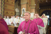 Bp Krzysztof Wętkowski odbył ingres do katedry włocławskiej (opis)