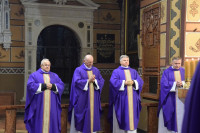 Bp Mering: Kościół powołany jest do pielęgnowania kultury, której częścią jest więź człowieka z Bogiem