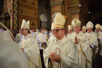 Bp Krzysztof Wętkowski odbył ingres do katedry włocławskiej (opis)