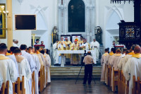 Ciechocinek: kard. Burke spotkał się z kapłanami diecezji włocławskiej