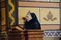 Bp Mering: życie konsekrowane to Boży dar dla Kościoła