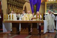Ks. bp W. Mering w Uroczystość Zwiastowania Pańskiego: „nic się nie kończy..."