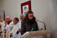 Kościelna Wieś: bp Mering poświęcił nowy ołtarz