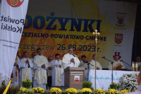 Bp Wętkowski podczas Dożynek: dziękujemy rolnikom za ich trud i pracę