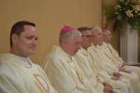 Bp Krzysztof Wętkowski odbył ingres do katedry włocławskiej (opis)