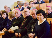 Bp Mering: Kościół powołany jest do pielęgnowania kultury, której częścią jest więź człowieka z Bogiem