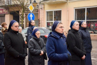 Bp Mering na zakończenie Drogi Krzyżowej w intencji Ojczyzny: My chcemy Boga w naszych sercach