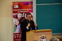 Bp Mering: Kościół powołany jest do pielęgnowania kultury, której częścią jest więź człowieka z Bogiem