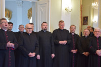 Prezbiterzy z życzeniami u biskupa włocławskiego