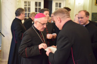 Bp Mering do prezbiterów: bądźcie mężni, odważni i wierni Chrystusowi