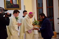 Bp Mering do chorych: w cierpieniu nie jesteśmy sami. Jezus jest obok
