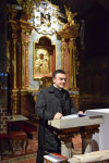 Modlitewne spotkanie młodzieży we włocławskiej farze