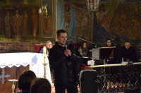 Modlitewne spotkanie młodzieży we włocławskiej farze