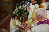 Bp Mering do neoprezbiterów: macie być alter Christus