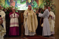Bp Krzysztof Wętkowski odbył ingres do katedry włocławskiej (opis)