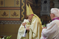 Bp Mering do neoprezbiterów: macie być alter Christus