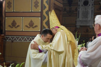 Bp Mering do neoprezbiterów: macie być alter Christus