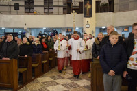 Bp Mering: poddając się Duchowi Świętemu stajemy się sobie bliżsi