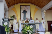 Świnice Warckie: pielgrzymka dzieci pierwszokomunijnych