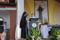 Świnice Warckie: pielgrzymka dzieci pierwszokomunijnych