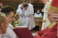 Ks. bp W. Mering do diakonów: służyć Bogu to prawdziwe królowanie