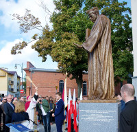 Bp Mering: Miłość jest najlepszą metodą wychowawczą