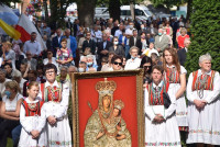 Ks. bp J. Kiciński przewodniczył uroczystościom odpustowym w Charłupi Małej