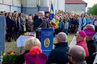 Bp Mering: Miłość jest najlepszą metodą wychowawczą