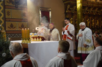 Bp Mering: podzielony Kościół rani serce Boga