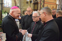 Bp Krzysztof Wętkowski odbył ingres do katedry włocławskiej (opis)