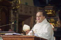 Bp Mering w Kaliszu: "świętość to jedyny klucz do zmiany i naprawienia świata"