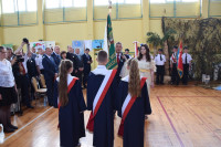 Barłogi: uroczystość nadania imienia Adama Mickiewicza szkole podstawowej