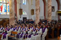 Bp Mering do młodzieży: Bądźcie świadkami Chrystusa
