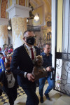 Bazylika Wszystkich Świętych w Sieradzu: wprowadzenie relikwii św. Jadwigi Królowej