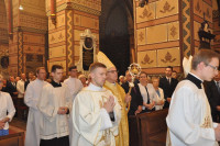Bp Mering do  nowo wyświęconych diakonów: wielkość objawia się w gotowości pełnienia służby