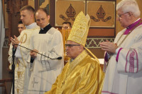 Bp Mering do  nowo wyświęconych diakonów: wielkość objawia się w gotowości pełnienia służby