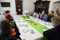Młodzież dekanatu lubranieckiego i parafianie z Lubrańca na drodze synodalnej