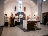 Bp Mering do chorych: Chrystus cierpi razem z nami