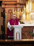 Bp Mering do chorych: Chrystus cierpi razem z nami