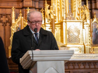 Bp Mering do chorych: Chrystus cierpi razem z nami